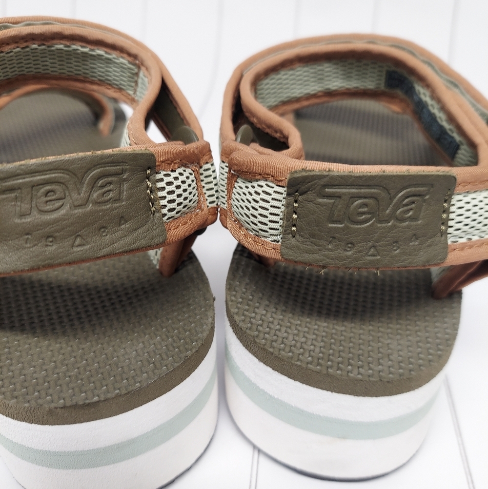 Teva Olive Strap Platform Sandals Shoes - Picture 8 of 16